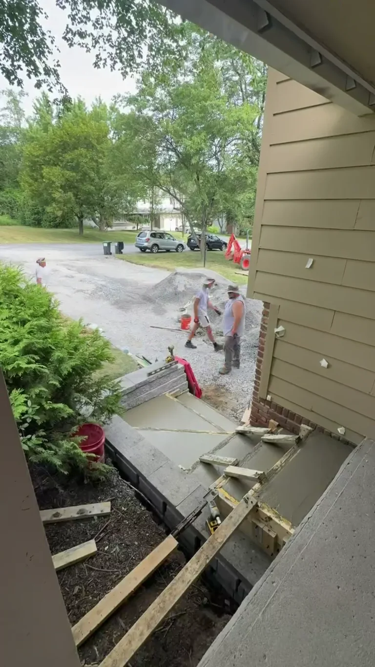 Time lapse of a concrete front steps and landing pour by Edges Unlimited in Clifton Park, NY